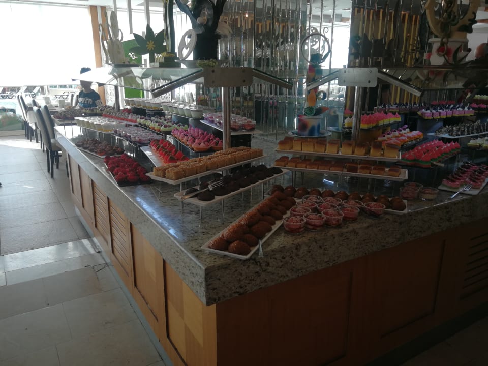 Gastro Apartments Gold City Complex Emami