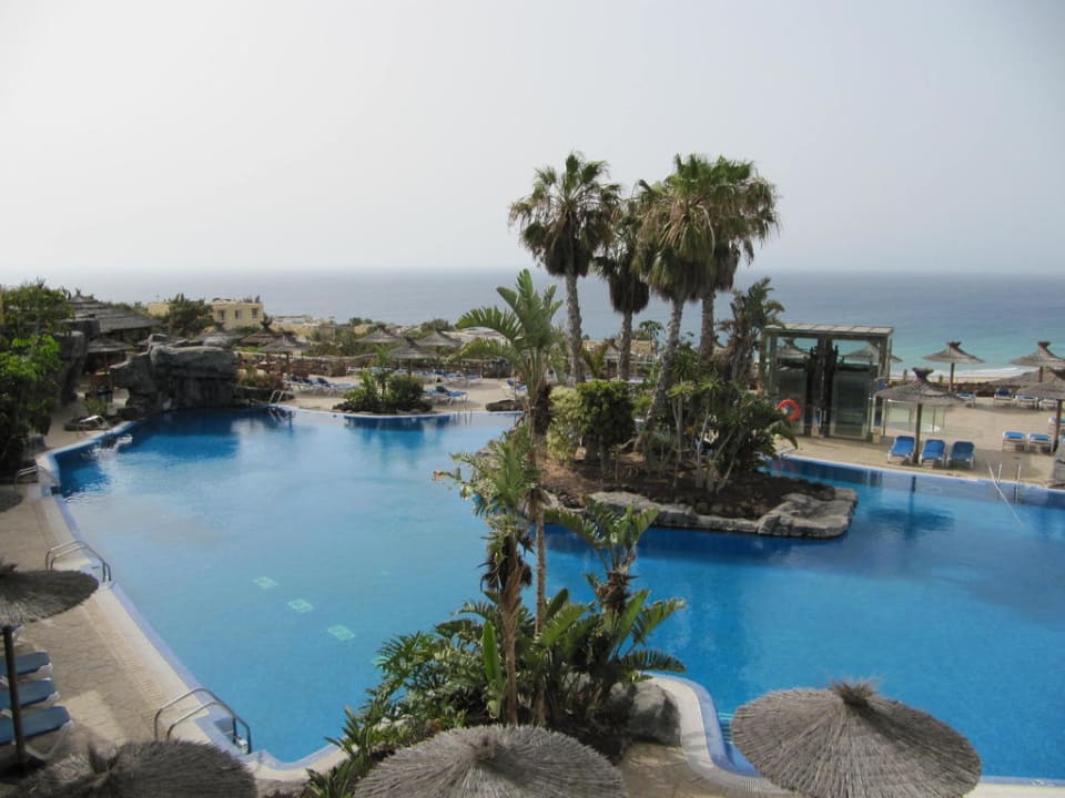 Hauptpool AluaVillage Fuerteventura