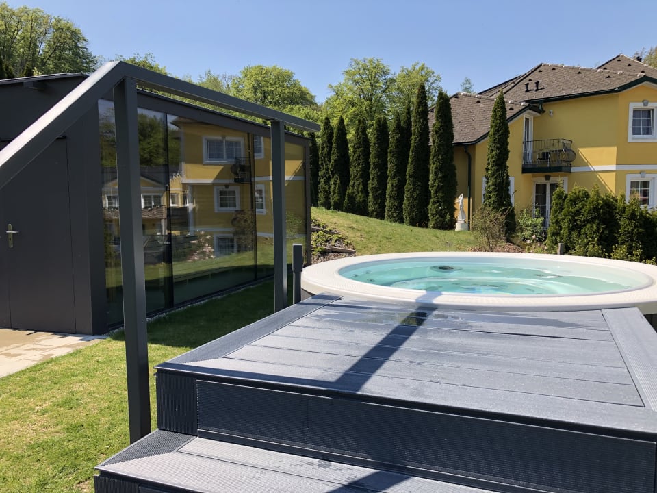 Pool Schlössl Hotel Kindl