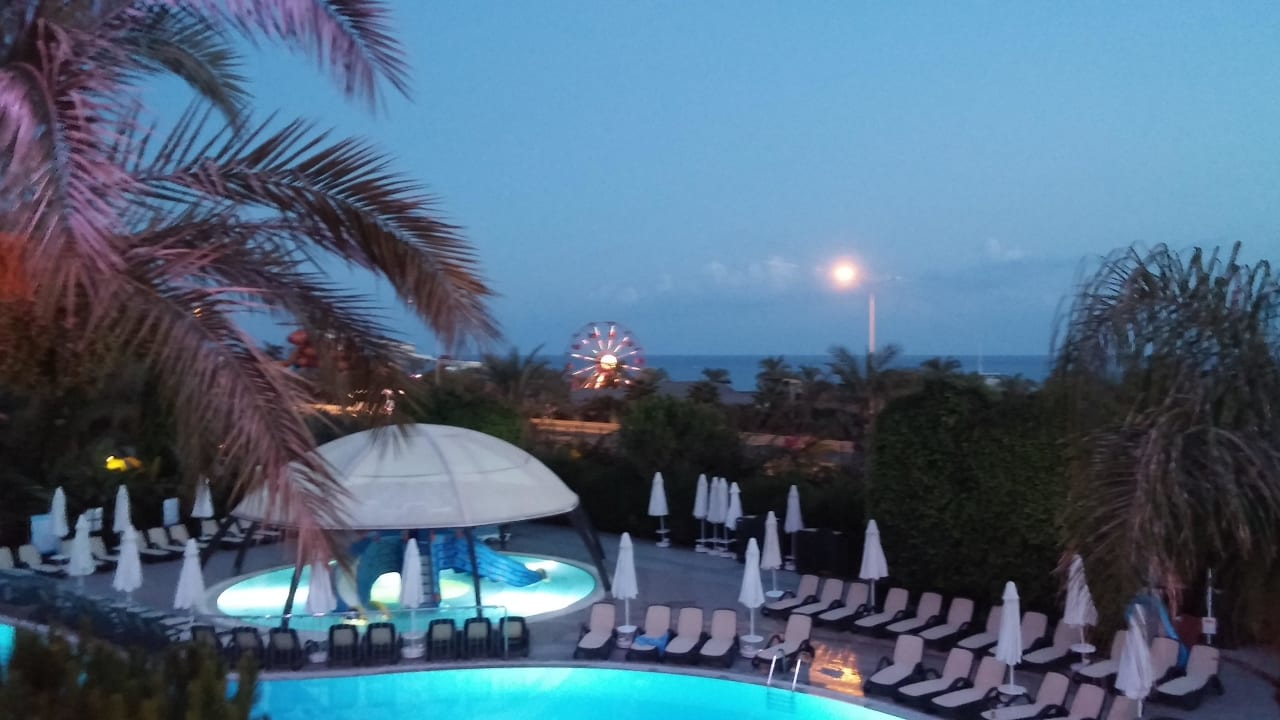 Am Abend Long Beach Alanya