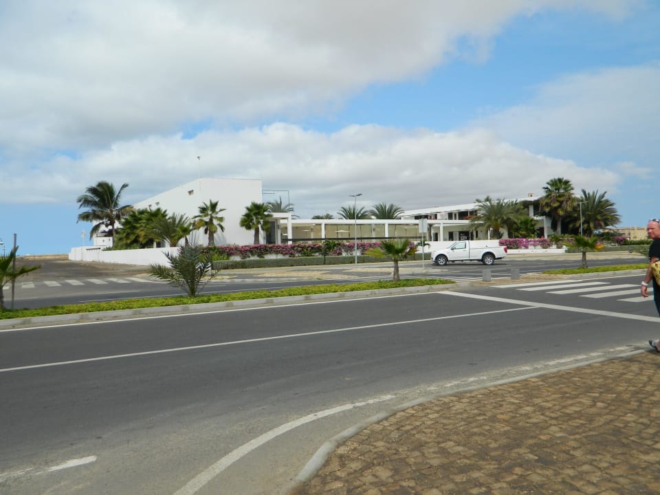 Vom Strand zum Hotel Hotel Dunas De Sal