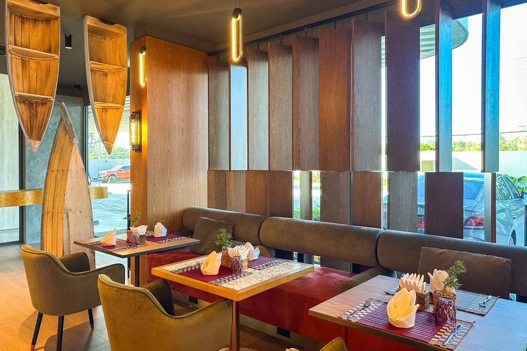 Gastro La Green Hotel & Residence