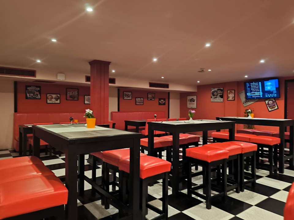 Gastro Golden Beach Resort