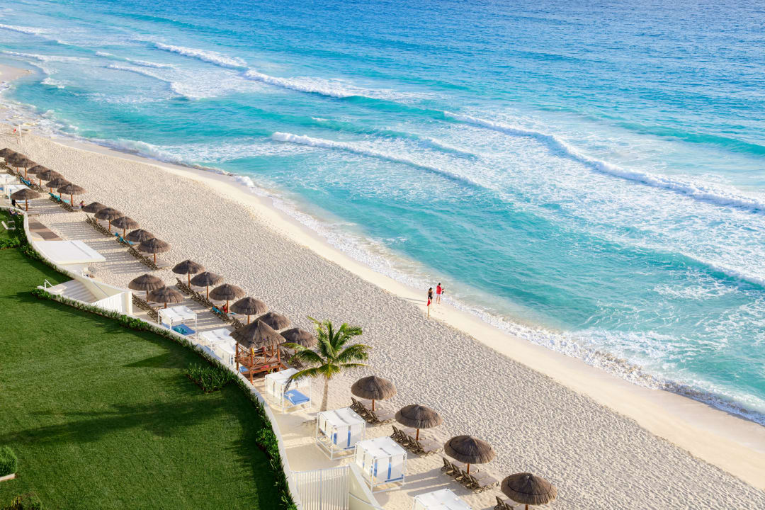 Strand Hilton Cancun Mar Caribe All-Inclusive Resort