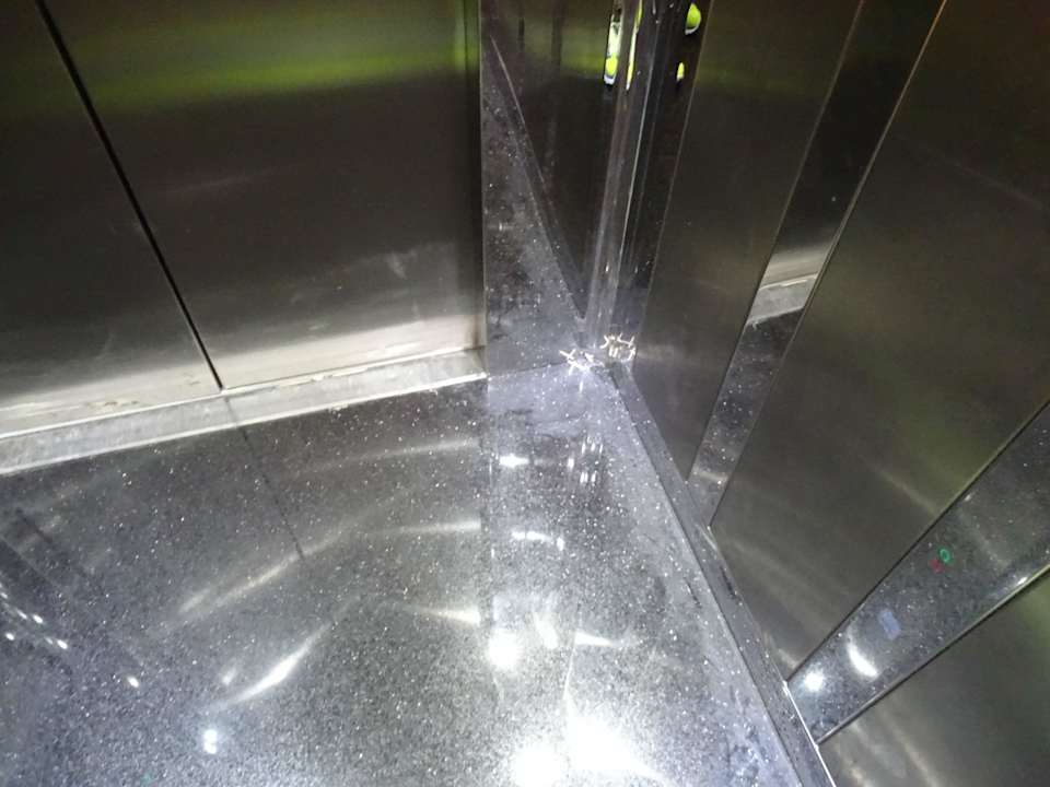 Sauberkeit Aufzug Alan Xafira Deluxe Resort & Spa