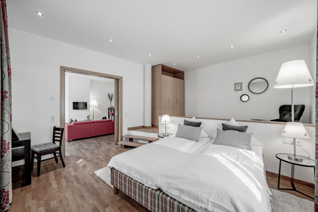 Zimmer Residenzen Maximilian Ferienwohnungen
