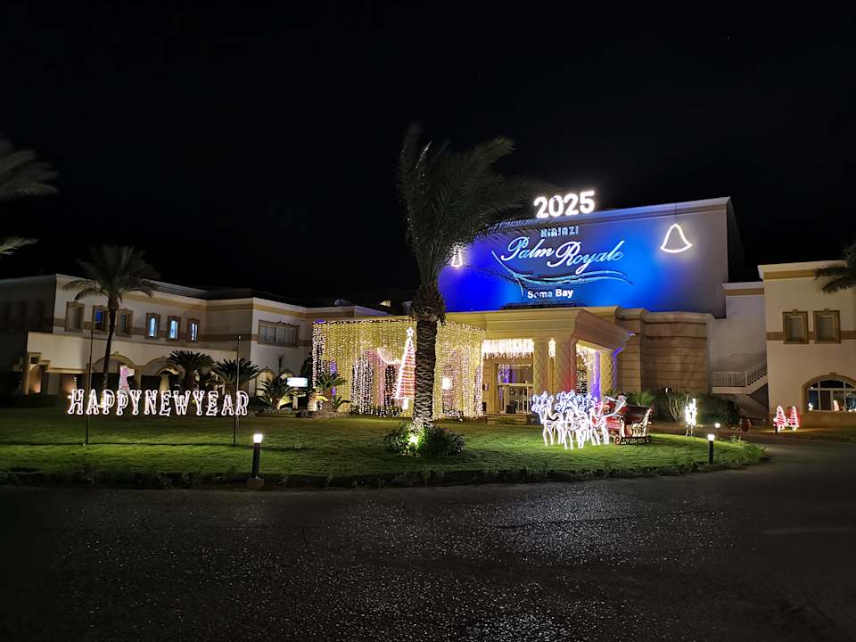 Außenansicht Palm Royale Resort - Soma Bay