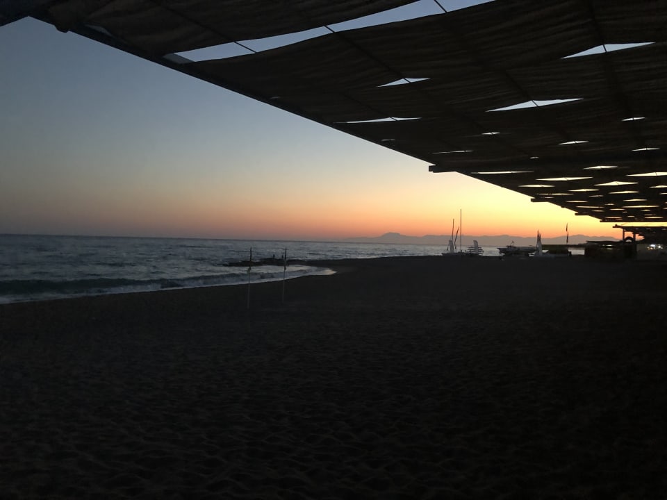 Strand Blue Waters Club