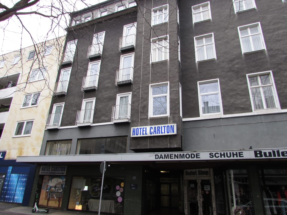 Außenansicht Hotel Carlton