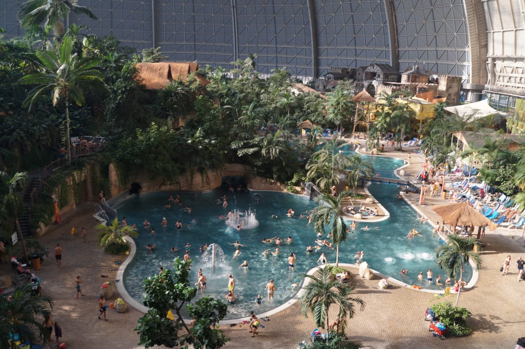 Pool Tropical Islands Resort - Zelte