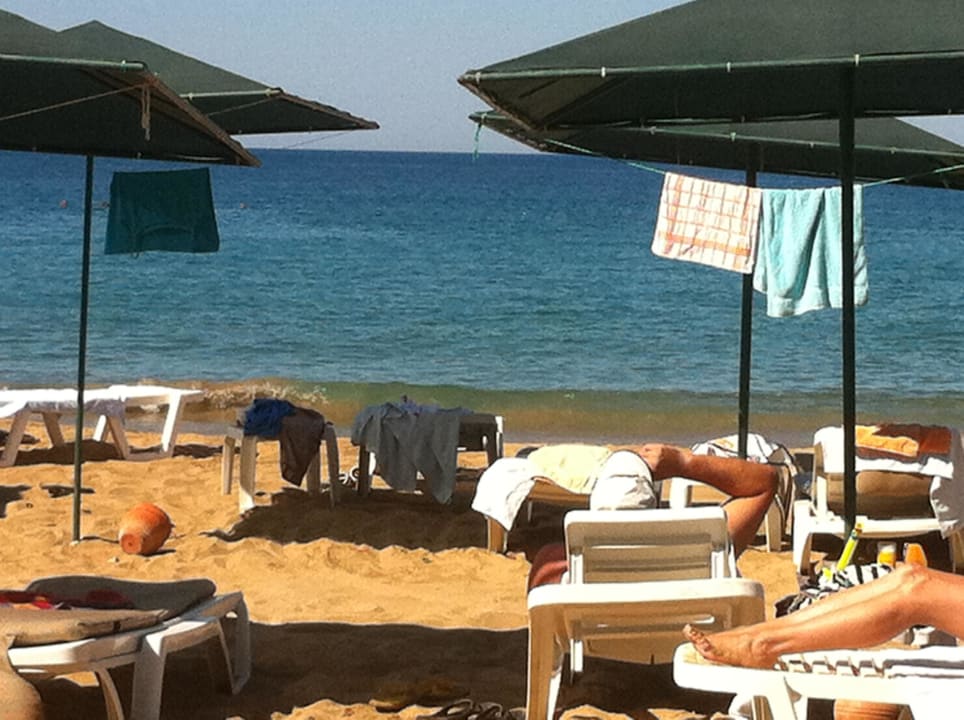 Strand vom Hotel sehr schnell zu erreichen Antik Garden