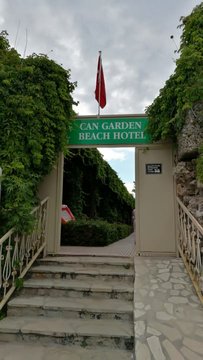 Strand Can Garden Beach