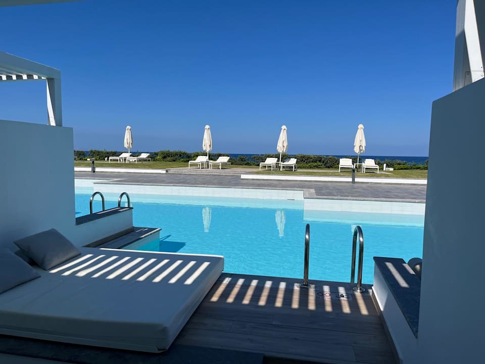 Zimmer Grecotel LUXME White