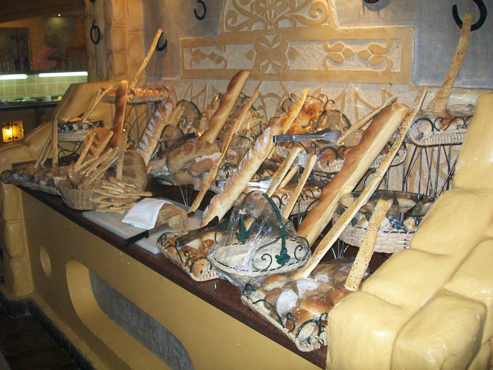 Brotauswahl Pickalbatros Alf Leila Wa Leila Resort - Neverland Hurghada