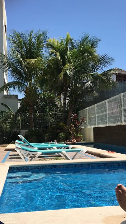 Kleiner aber meist leerer Pool Casa Melissa