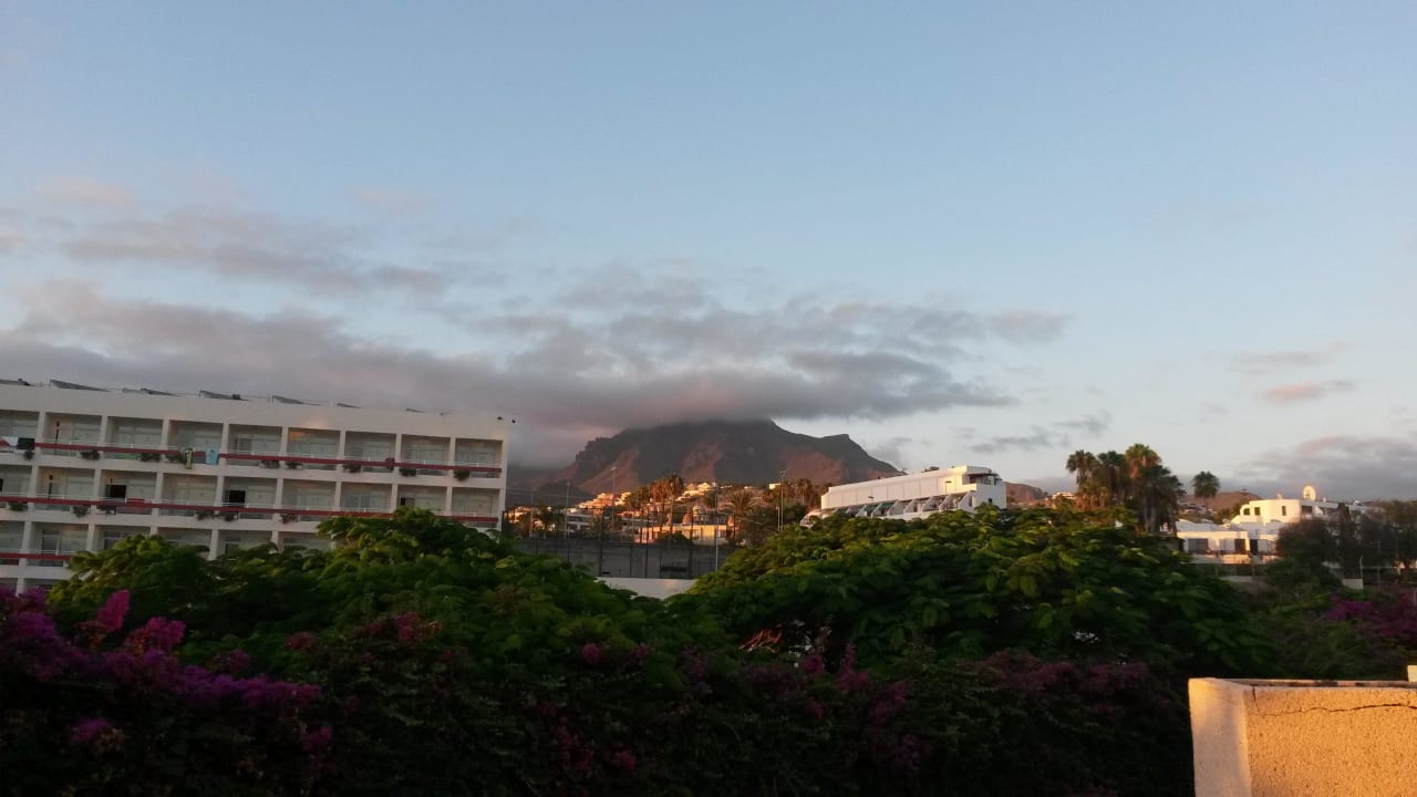 Blick vom Balkon nach rechts Alexandre Hotel Gala