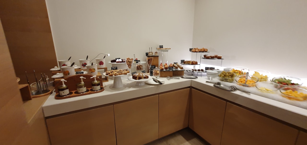 Gastro Hotel Castello Lake Front