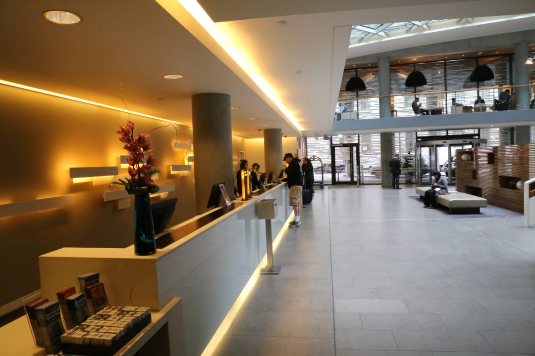Lobby DoubleTree by Hilton Hotel London - Tower of London