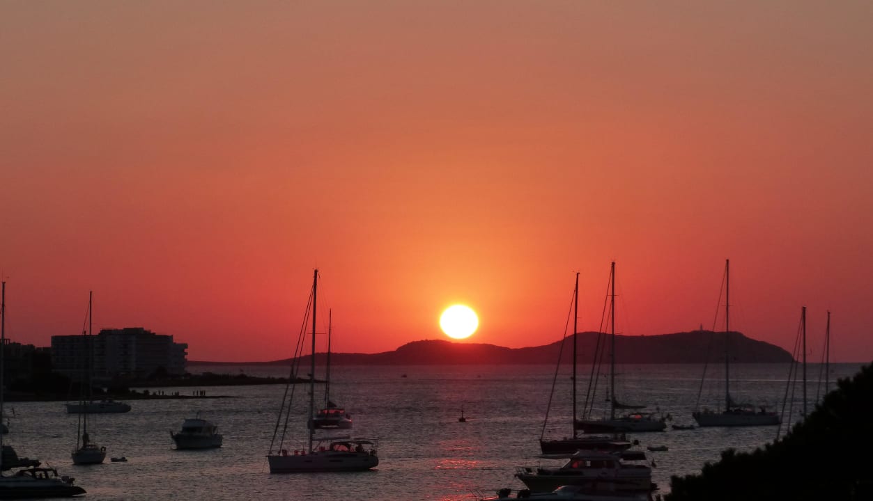 Sonnenuntergang Hotel Osiris