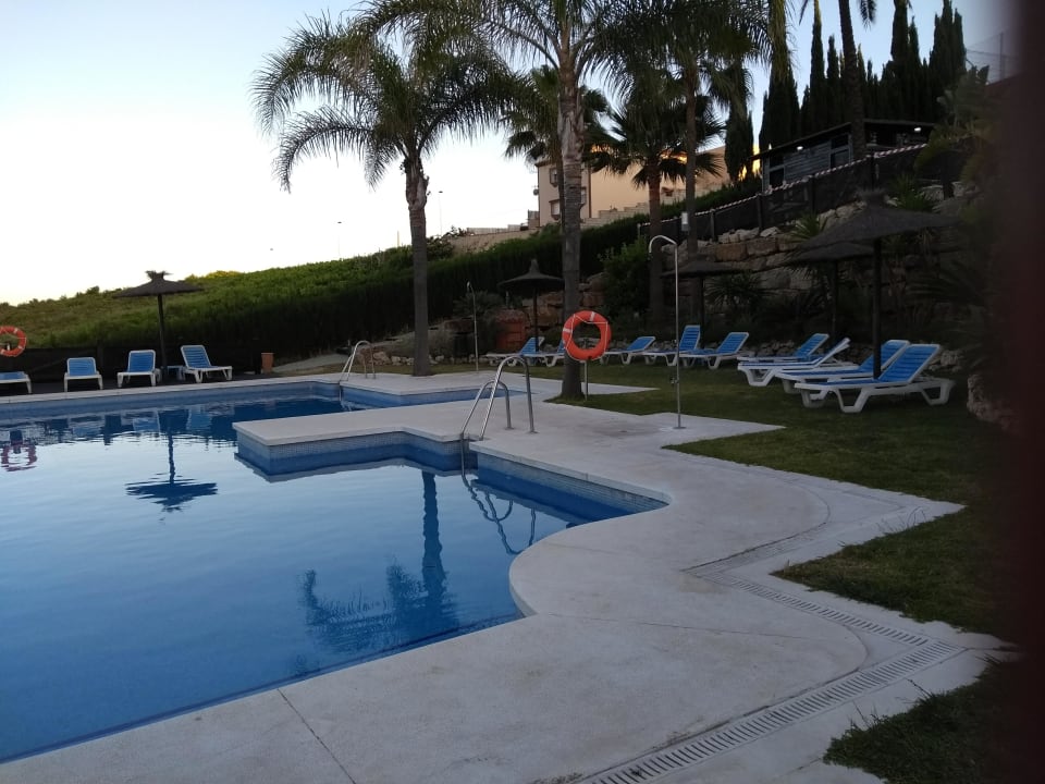 Pool Apartments Manilva Green