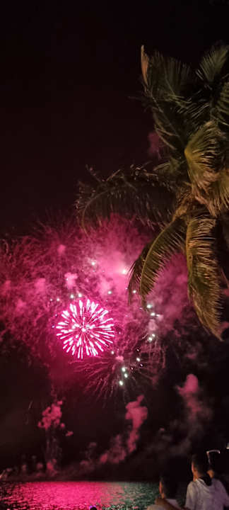 Sonstiges OBLU SELECT at Sangeli Island