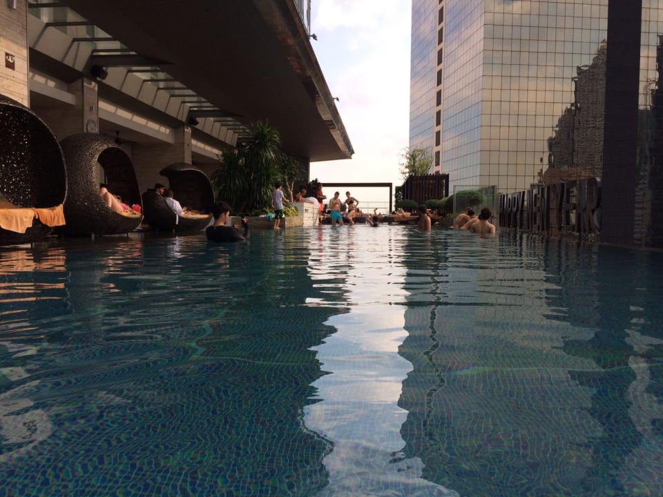 Pool Eastin Grand Hotel Sathorn
