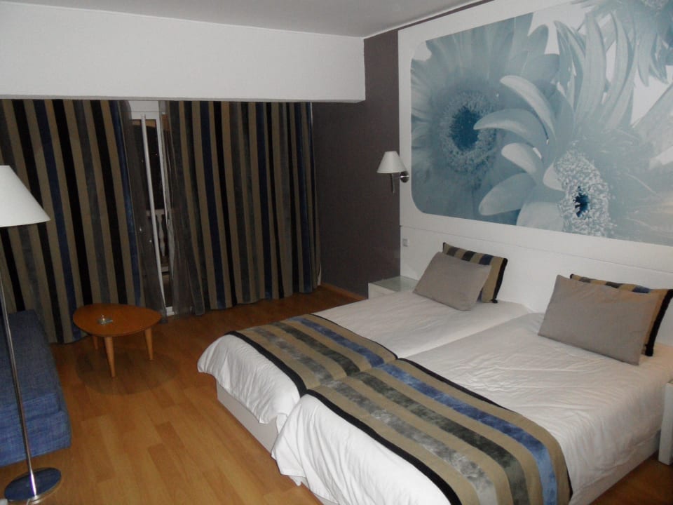 Doppelzimmer bei nacht Calimera One Resort Jockey