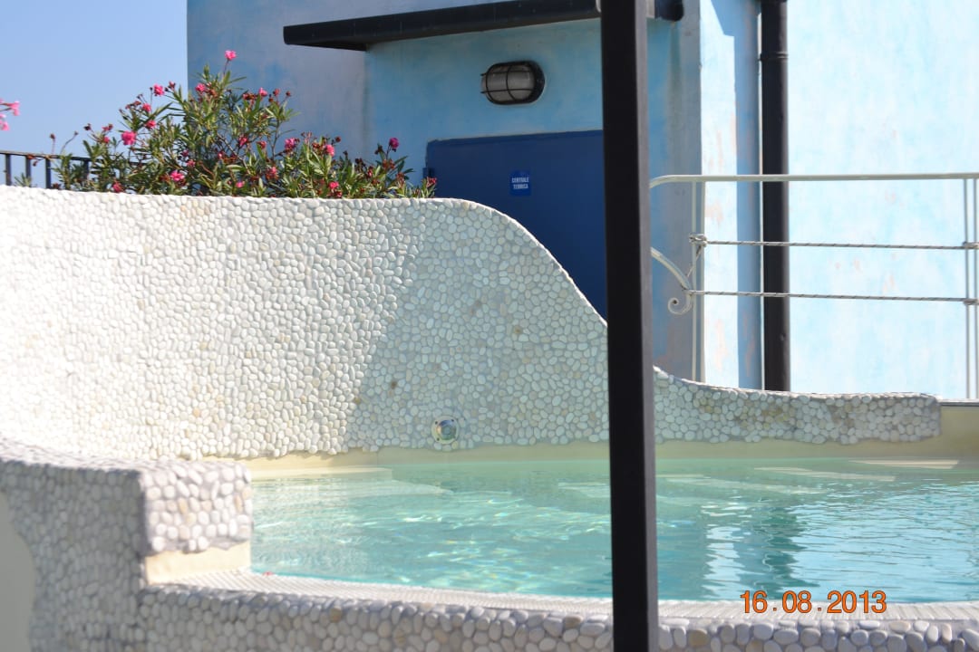 Whirlpool (Wasserfall) mit Whirlsitzbank Hotel Enrichetta