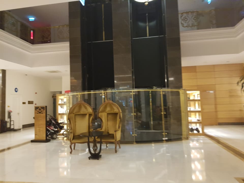 Lobby Side Royal Palace Hotel & Spa