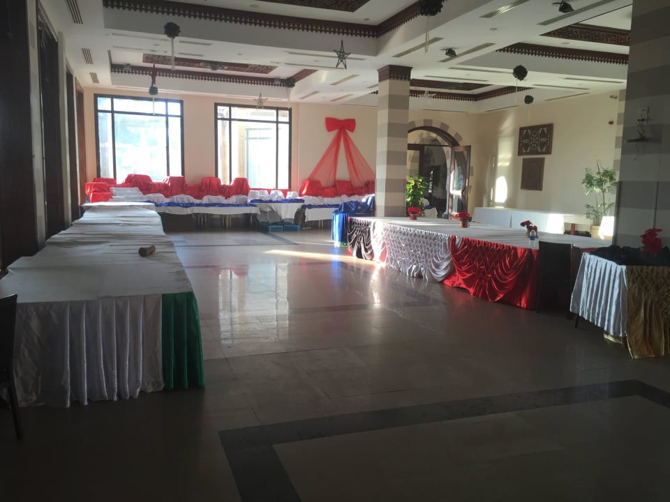 Neue Deco für Sylvester  (nicht zu glauben) Stella Beach Resort & Spa Makadi Bay