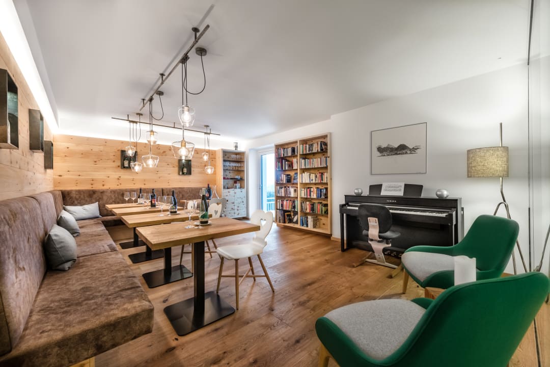 Lobby Impuls Hotel Tirol