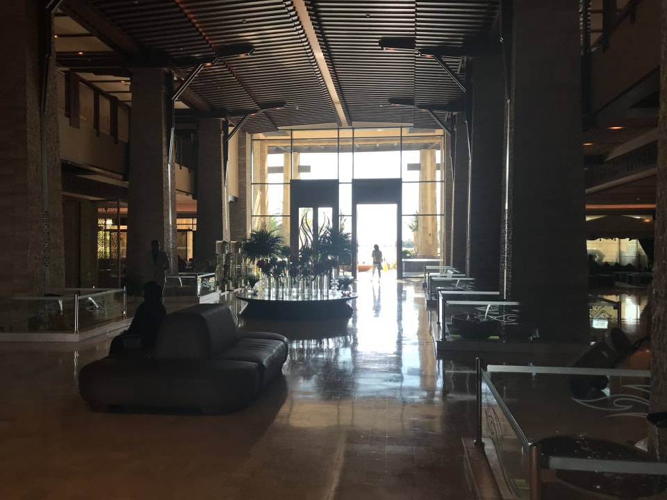 Lobby Sofitel Dubai The Palm Resort & Spa