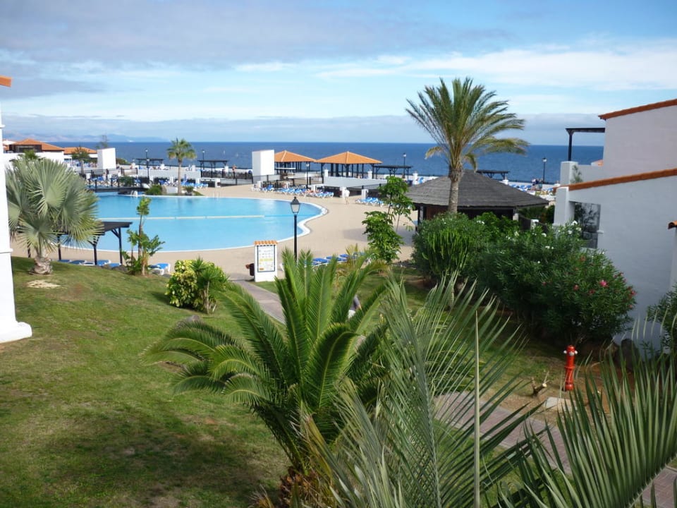 Blick zum Pool TUI MAGIC LIFE Fuerteventura
