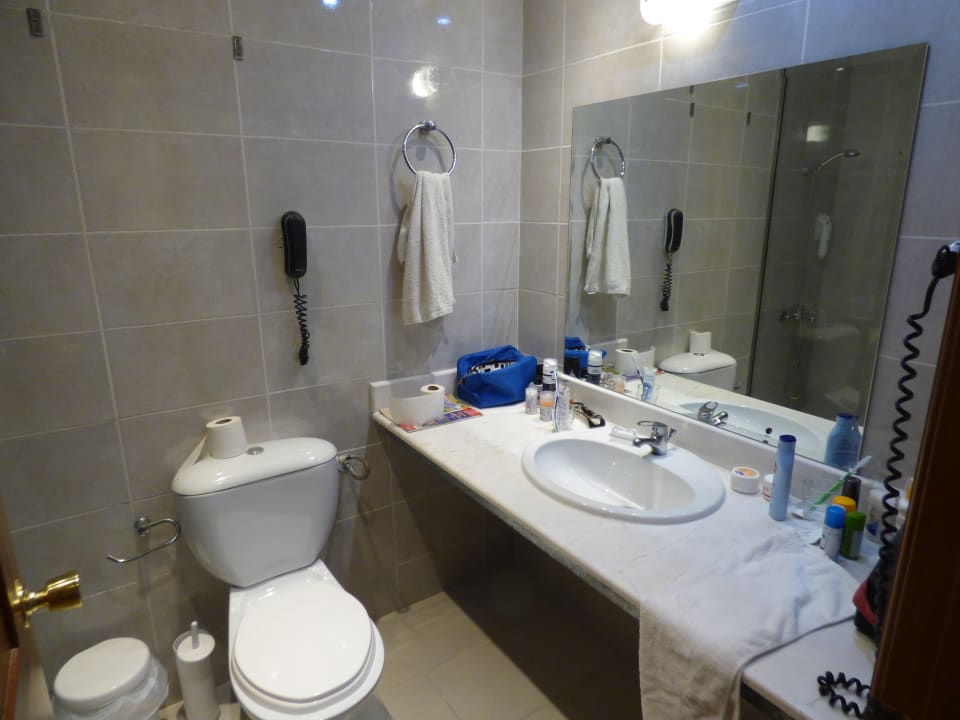 Zimmer Sandy Beach Resort