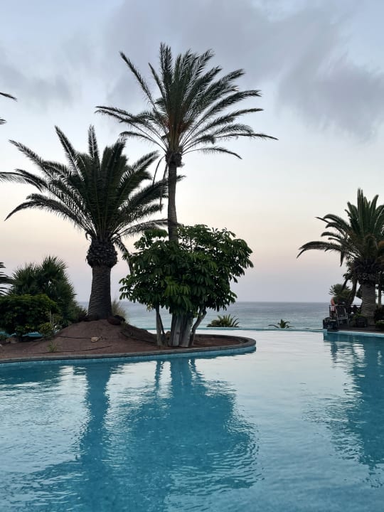 Pool R2 Pajara Beach