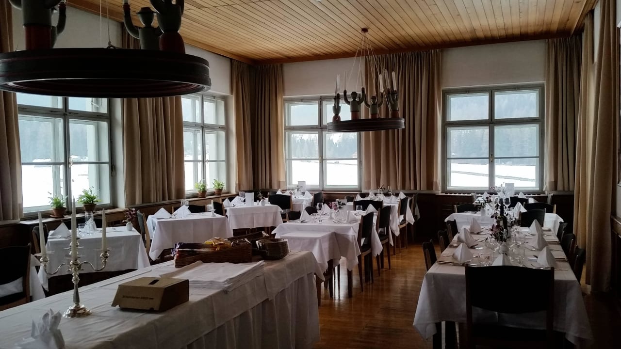 Altehrwürdiger Speisesaal Hotel Drei Zinnen