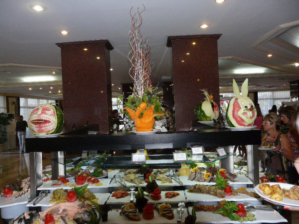 Холодные закуски на обед Papillon Belvil