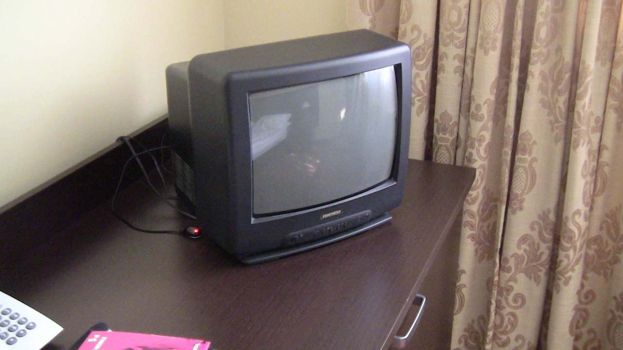 Alter Fernseher Park Hotel Tryszczyn