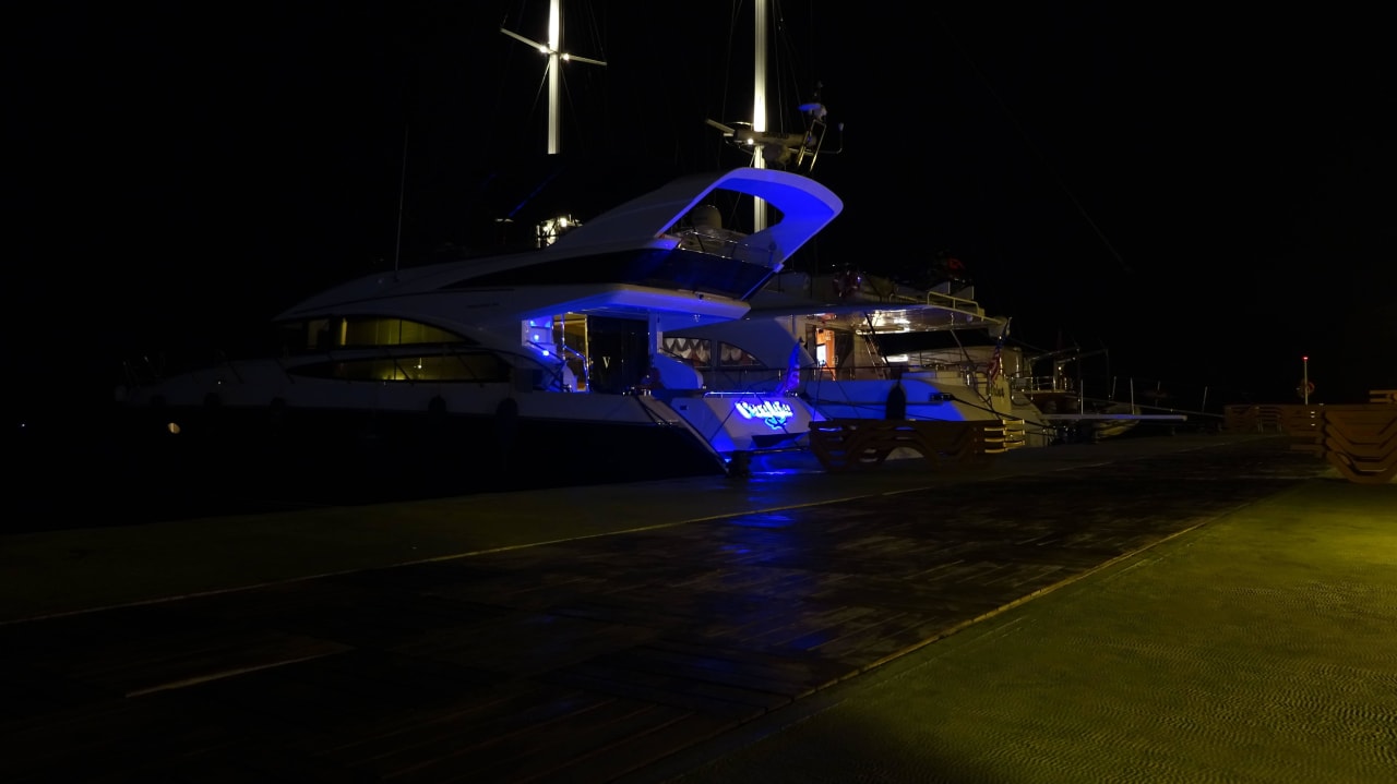 Yachten am Hotelsteg Grand Yazici Club Marmaris Palace