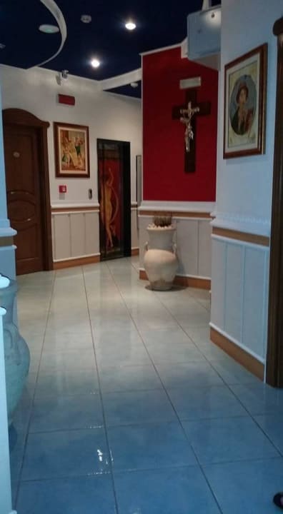 Gang zum Zimmer Hotel Albergo Pompei Valley