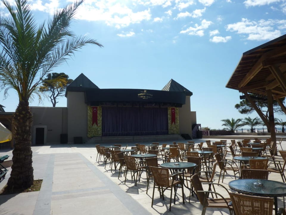 Amfiteatr i bar Papillon Ayscha