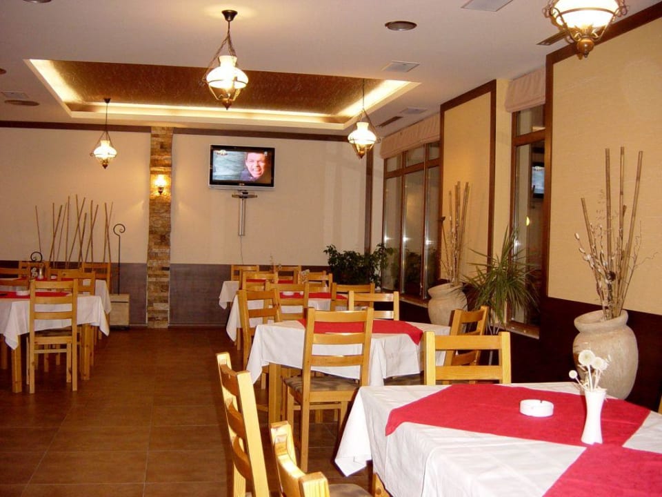 Restaurant Hotel Juzhni Noshti