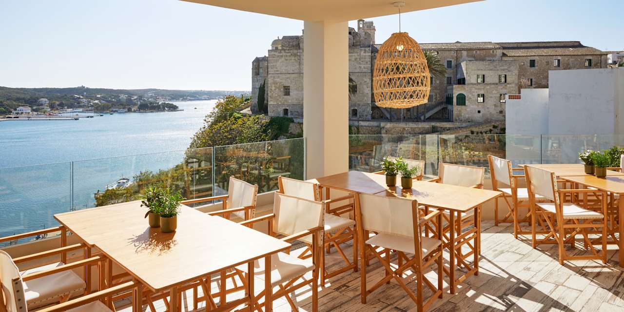 Außenansicht Hotel Catalonia Mirador des Port