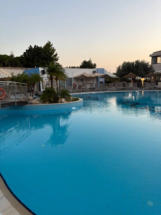 Pool Atlantica Mikri Poli Rhodes