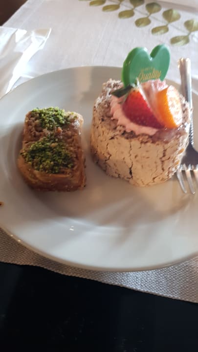Gastro Seaden Quality Resort & Spa