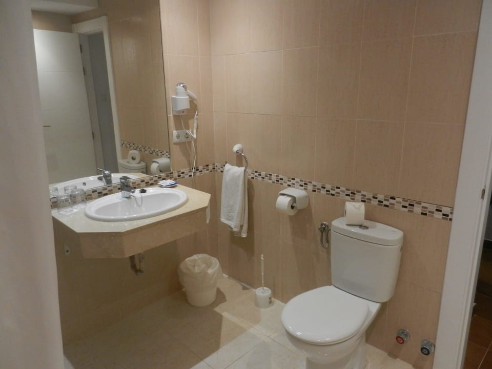 Bad, groß und sehr sauber Globales Cortijo Blanco