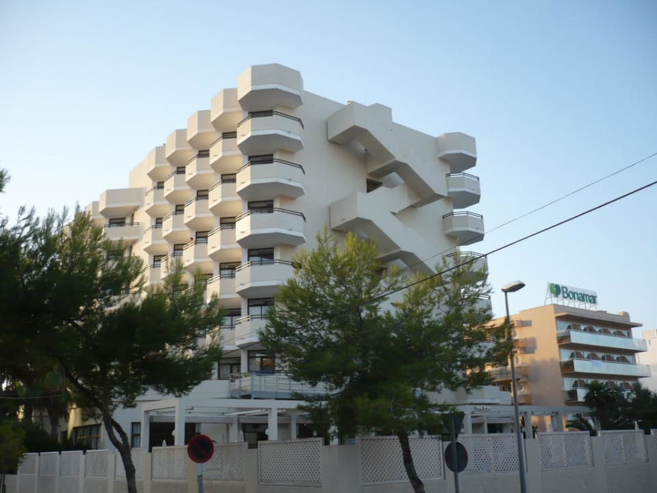 Ansicht des Hotels von der Meerseite aus Hotel Sabina Playa