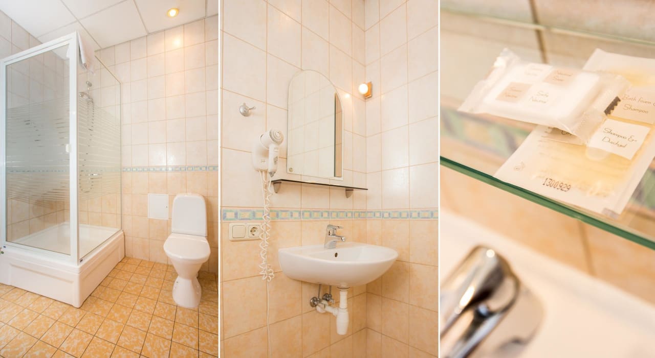 Bathroom Hotel Baltpark