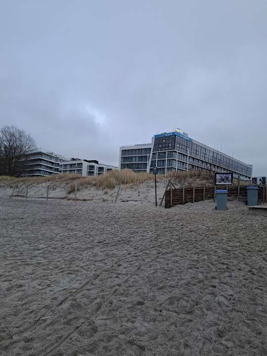 Strand Marine & Ultra Marine