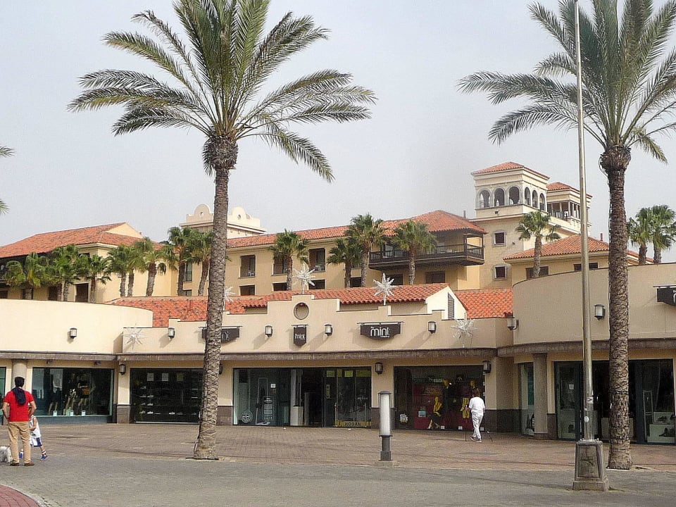 Ansicht auf das Hotel vom Stand Lopesan Costa Meloneras, Resort & Spa